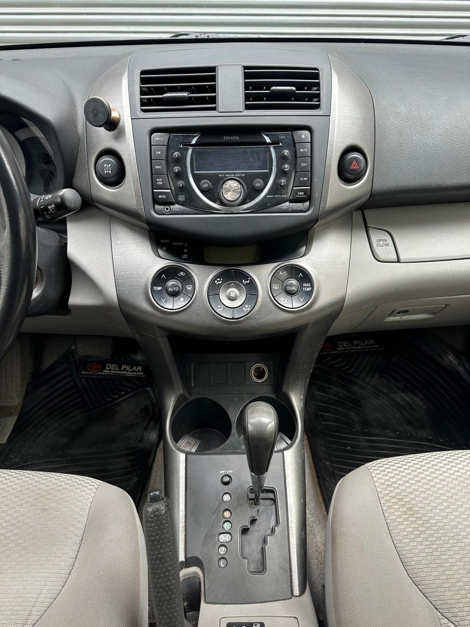 Toyota RAV4  4x4 At